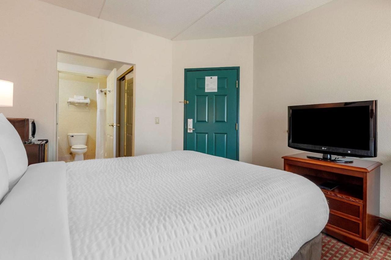 Clarion At The Alliant Energy Center Hotel Madison